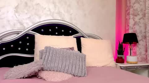 Alicia online show from 11.05.25