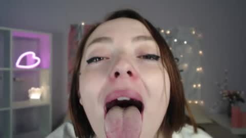 Snapshot of yourdreamcristal chatting on 02.24.25 yourdreamcristal online show from 02.24.25