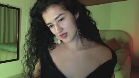 yourdreamgirl2025 online show from 05.09.26