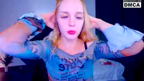 Snapshot of yourfairyalice_ chatting on 07.13.26 yourfairyalice_ online show from 07.13.26