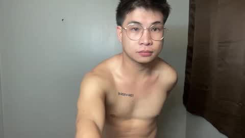 yourfantasyyy_ online show from 03.02.25