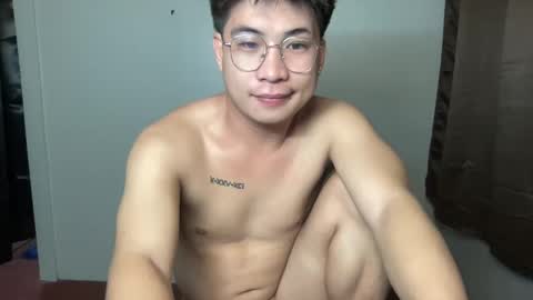 yourfantasyyy_ online show from 03.03.25