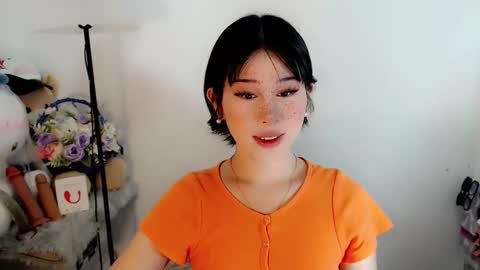 PrettyElla online show from 11.20.25