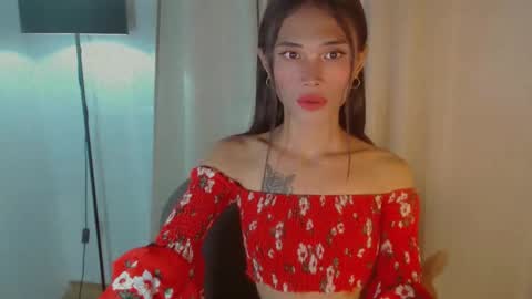 Snapshot of yourfavoraterica chatting on 03.08.25 RICA online show from 03.08.25