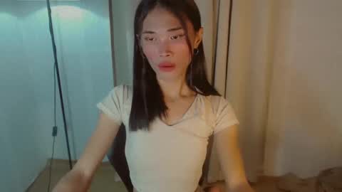 Snapshot of yourfavoraterica chatting on 03.11.25 RICA online show from 03.11.25