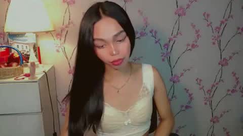 Snapshot of yourfavoratericcie chatting on 09.23.25 RICCIE MAE online show from 09.23.25