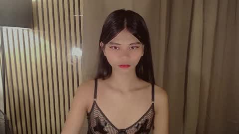 Vivian online show from 01.10.26