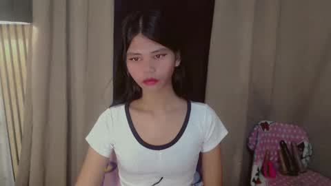 Vivian online show from 03.17.26