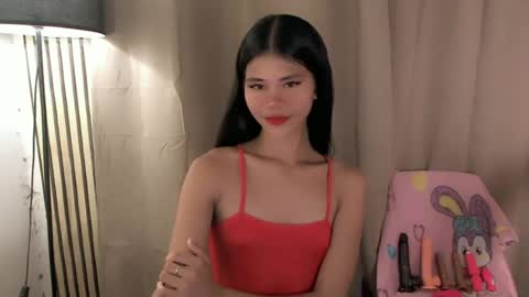 Snapshot of yourfavoratevivian chatting on 06.27.26 Vivian online show from 06.27.26