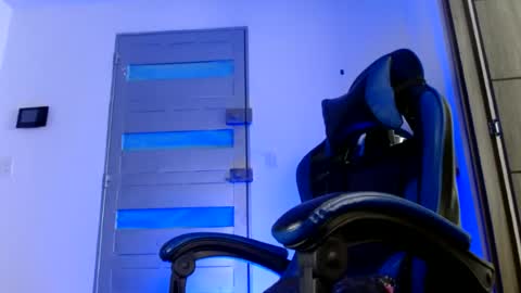 yourfavorite_bigclit online show from 06.28.26