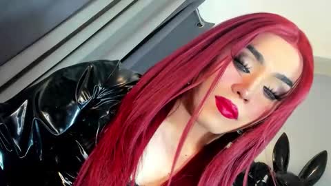 Snapshot of yourfiercemistress chatting on 04.22.26 not into STINGY and CHEAP people online show from 04.22.26