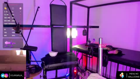 Call me Lia        online show from 01.05.25