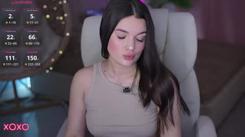 L O L A online show from 04.10.26