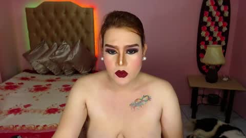 Snapshot of yourmistressamanda chatting on 03.11.25 Amanda online show from 03.11.25