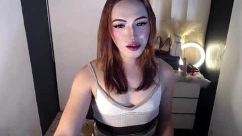 TIFFANY SUCKING QUEEN online show from 08.07.26