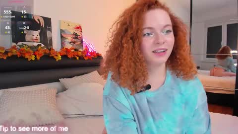 Snapshot of yourpie_ash chatting on 10.02.25 Ashley online show from 10.02.25