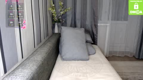 Snapshot of yourplanetoflove chatting on 02.10.25 matypleazure online show from 02.10.25