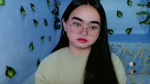 Snapshot of yourprincessthea chatting on 02.24.25 yourprincessthea online show from 02.24.25