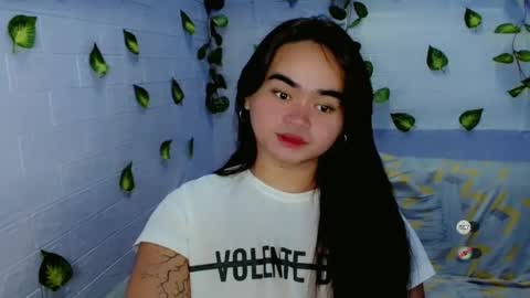 Snapshot of yourprincessthea chatting on 02.28.25 yourprincessthea online show from 02.28.25