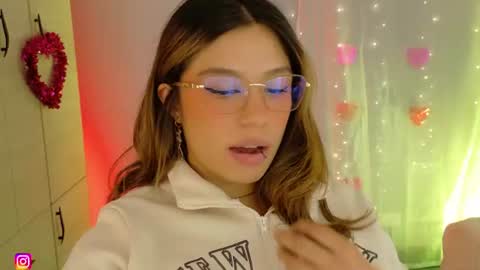 Snapshot of yourrmuse_ chatting on 07.19.26 Isabella but you can call me Isa .-. online show from 07.19.26