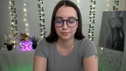 Happy online show from 02.25.25