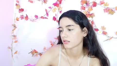 Snapshot of yoursexy18lover chatting on 07.19.26 Lina and roberth online show from 07.19.26