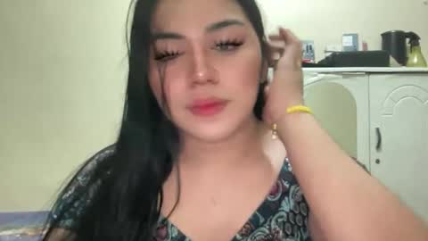 LALA online show from 04.05.26