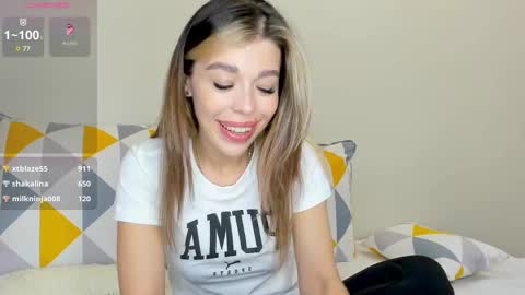 Snapshot of yoursoul_mila chatting on 02.02.25 yoursoul_mila online show from 02.02.25