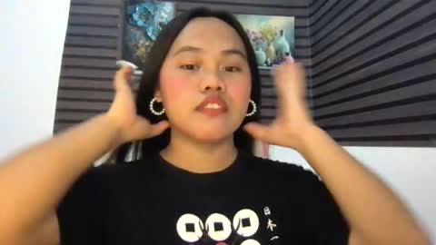 Snapshot of yourspecialgirl_rhea chatting on 05.05.26 yourspecialgirl_rhea online show from 05.05.26