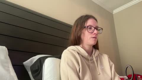 Snapshot of yourstrulylivy chatting on 12.11.24 yourstrulylivy online show from 12.11.24