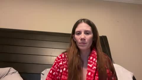 Snapshot of yourstrulylivy chatting on 12.24.24 yourstrulylivy online show from 12.24.24