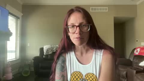 Snapshot of yourstrulylivy chatting on 09.16.25 yourstrulylivy online show from 09.16.25