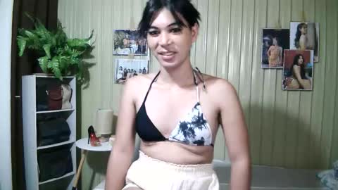 yoursubmissive_larah online show from 02.18.26