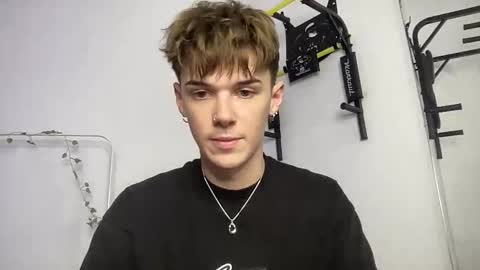 yoursweetyguy online show from 11.06.25