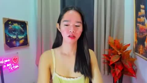 Snapshot of yourtinybunny chatting on 03.10.26 yourtinybunny online show from 03.10.26