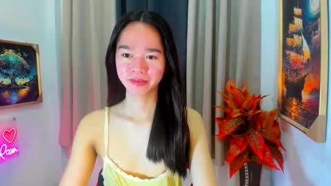 Snapshot of yourtinybunny chatting on 03.18.26 yourtinybunny online show from 03.18.26