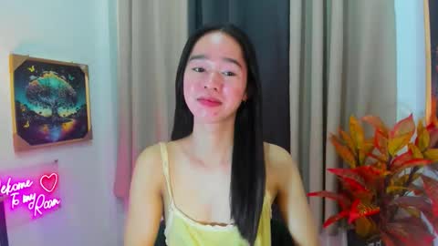 Snapshot of yourtinybunny chatting on 03.26.26 yourtinybunny online show from 03.26.26