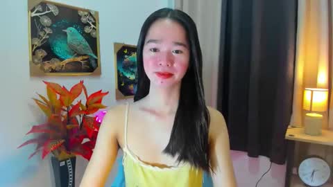 Snapshot of yourtinybunny chatting on 04.14.26 yourtinybunny online show from 04.14.26