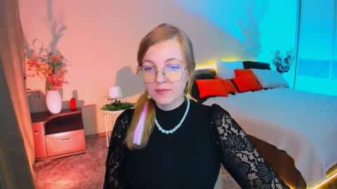 Alice online show from 11.04.25