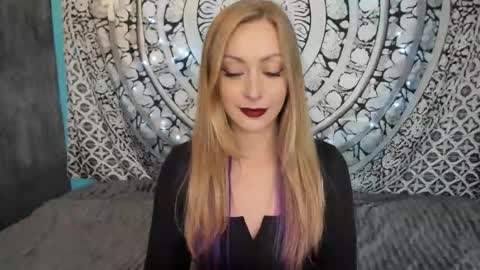 YourVenus00 -Follow my OF online show from 05.28.26