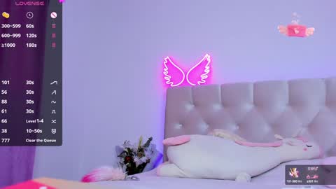 Destiny online show from 12.04.24