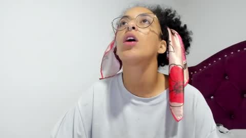 elizabeth  ju   online show from 03.06.25