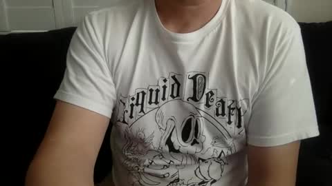 Snapshot of yque2 chatting on 02.11.26 yque online show from 02.11.26