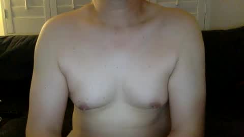 Snapshot of yque2 chatting on 03.10.26 yque online show from 03.10.26