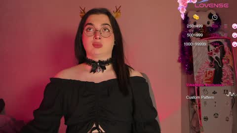 Ysabell online show from 12.22.24