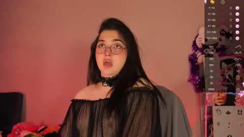 Ysabell online show from 02.14.25