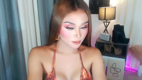 Snapshot of ysabellefox chatting on 06.21.26 ysabellefox online show from 06.21.26