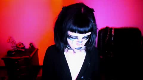 Yue Eclipsa online show from 01.15.26