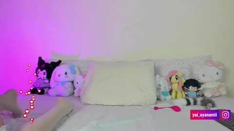 Snapshot of yui_ayanami chatting on 09.21.25 Yui 3 online show from 09.21.25