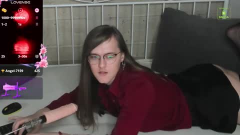 Yuko online show from 11.11.25